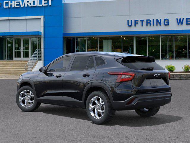 new 2025 Chevrolet Trax car, priced at $22,665
