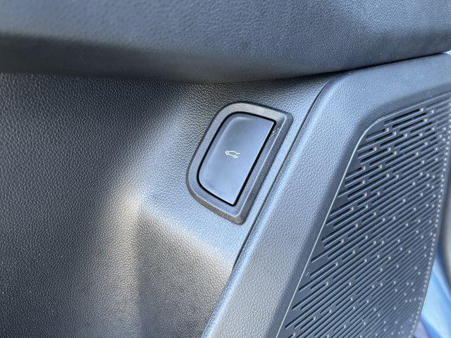 used 2025 Chevrolet Equinox car, priced at $28,999