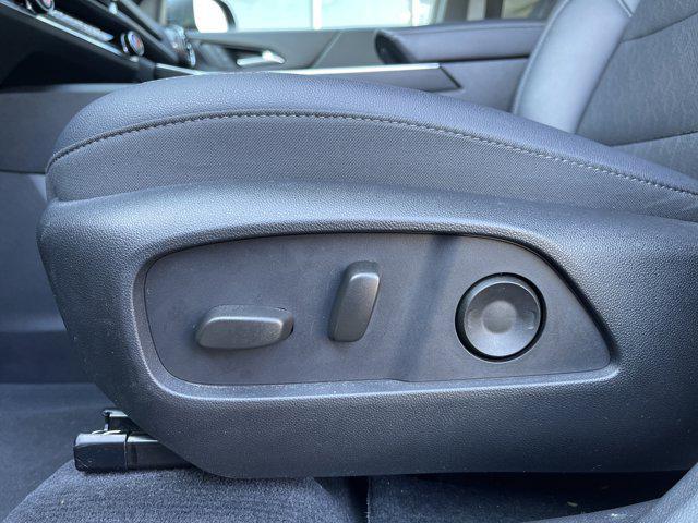 used 2025 Chevrolet Equinox car, priced at $28,999