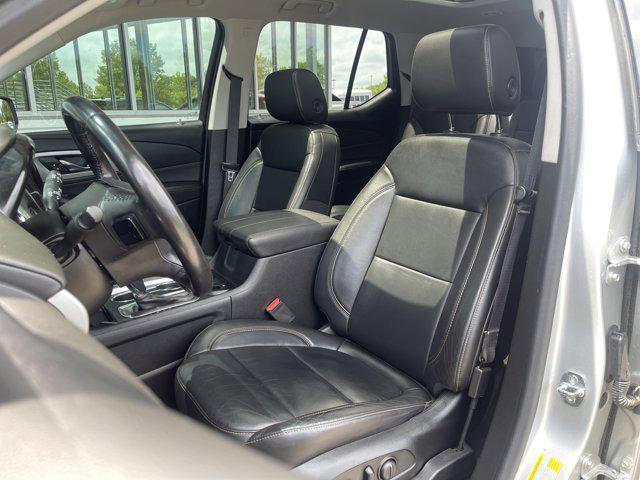 used 2020 Chevrolet Traverse car, priced at $21,916