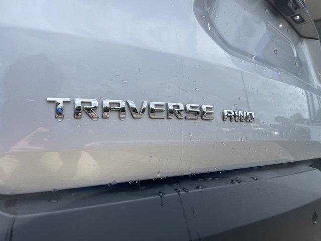 used 2020 Chevrolet Traverse car, priced at $21,916
