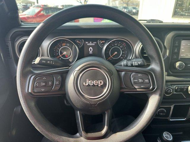 used 2021 Jeep Wrangler Unlimited car, priced at $32,520