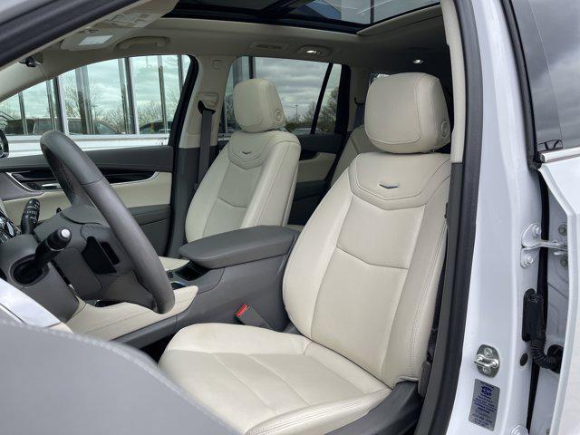 used 2024 Cadillac XT6 car, priced at $49,632