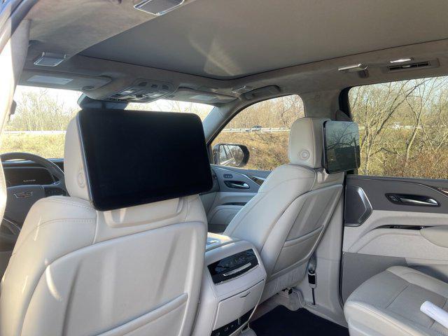 used 2021 Cadillac Escalade ESV car, priced at $76,895