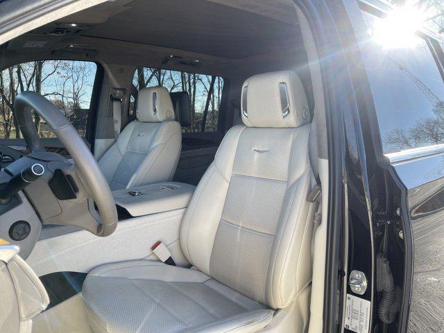 used 2021 Cadillac Escalade ESV car, priced at $76,895