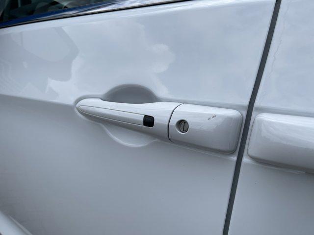 used 2023 Chrysler Pacifica car, priced at $25,998