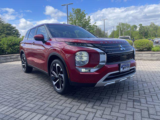 used 2023 Mitsubishi Outlander car, priced at $26,998