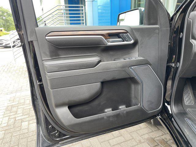 used 2025 GMC Sierra 1500 car, priced at $51,727