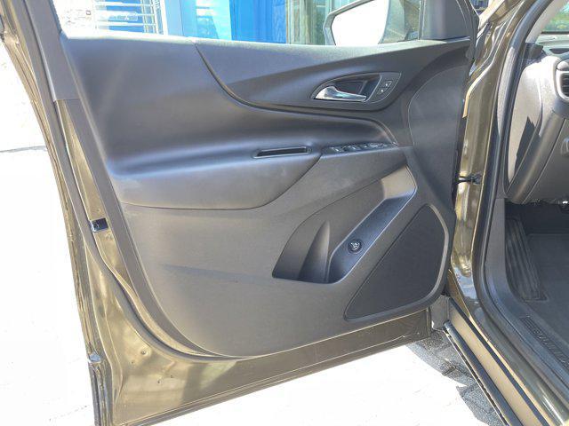 used 2023 Chevrolet Equinox car, priced at $25,489