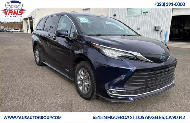 used 2021 Toyota Sienna car, priced at $39,995