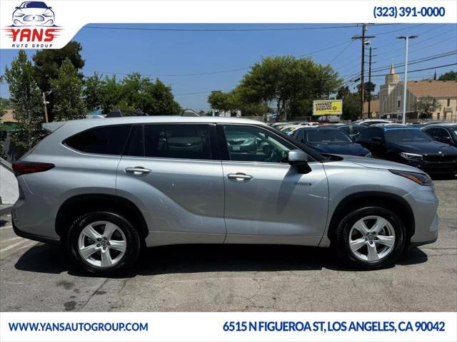 used 2021 Toyota Highlander Hybrid car, priced at $19,755