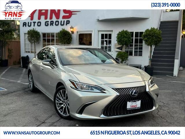 used 2019 Lexus ES 300h car, priced at $24,495