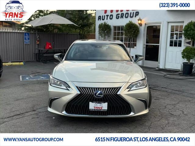 used 2019 Lexus ES 300h car, priced at $24,495