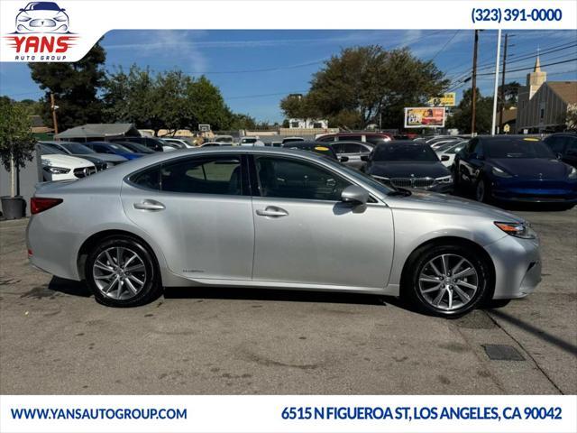 used 2016 Lexus ES 300h car, priced at $20,995