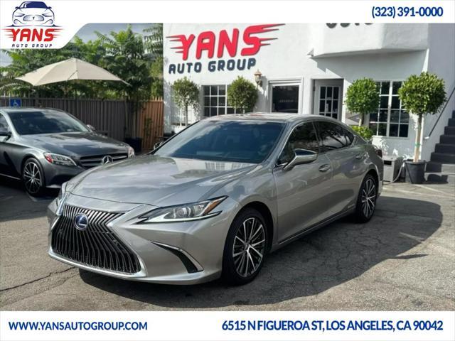 used 2020 Lexus ES 300h car, priced at $28,995