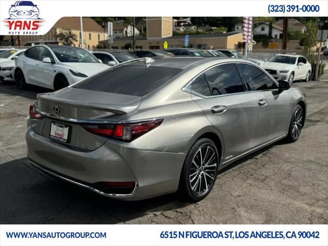 used 2020 Lexus ES 300h car, priced at $28,995