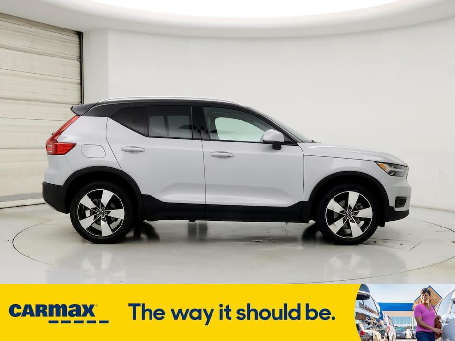 used 2021 Volvo XC40 car, priced at $27,998