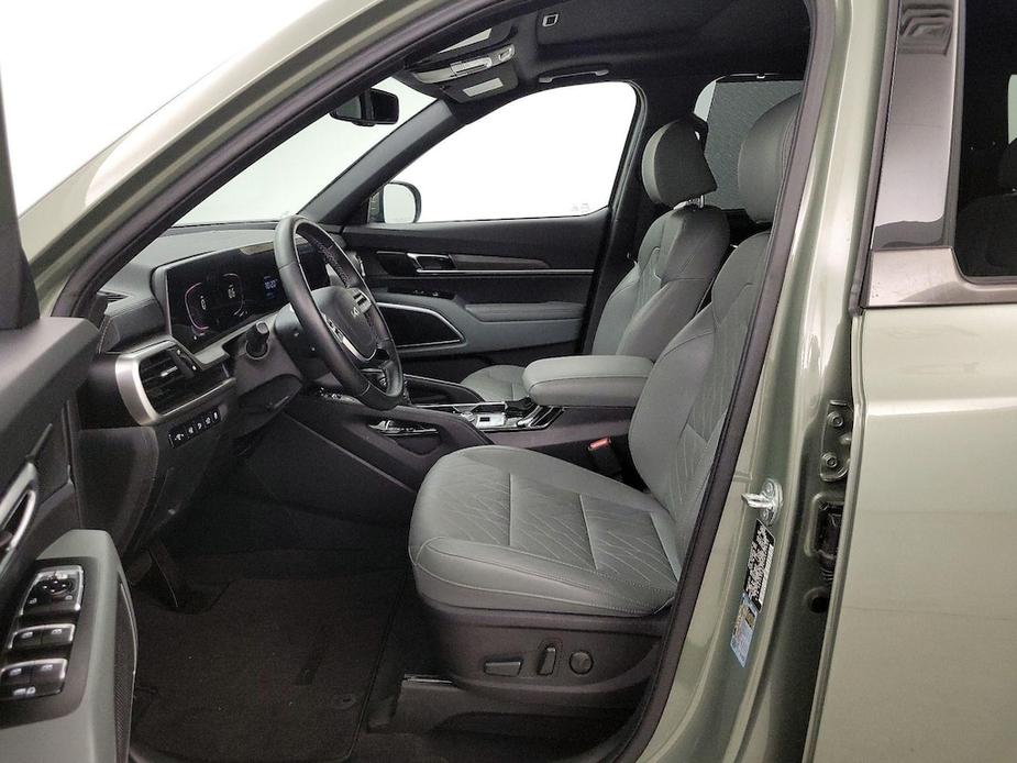 used 2023 Kia Telluride car, priced at $45,998