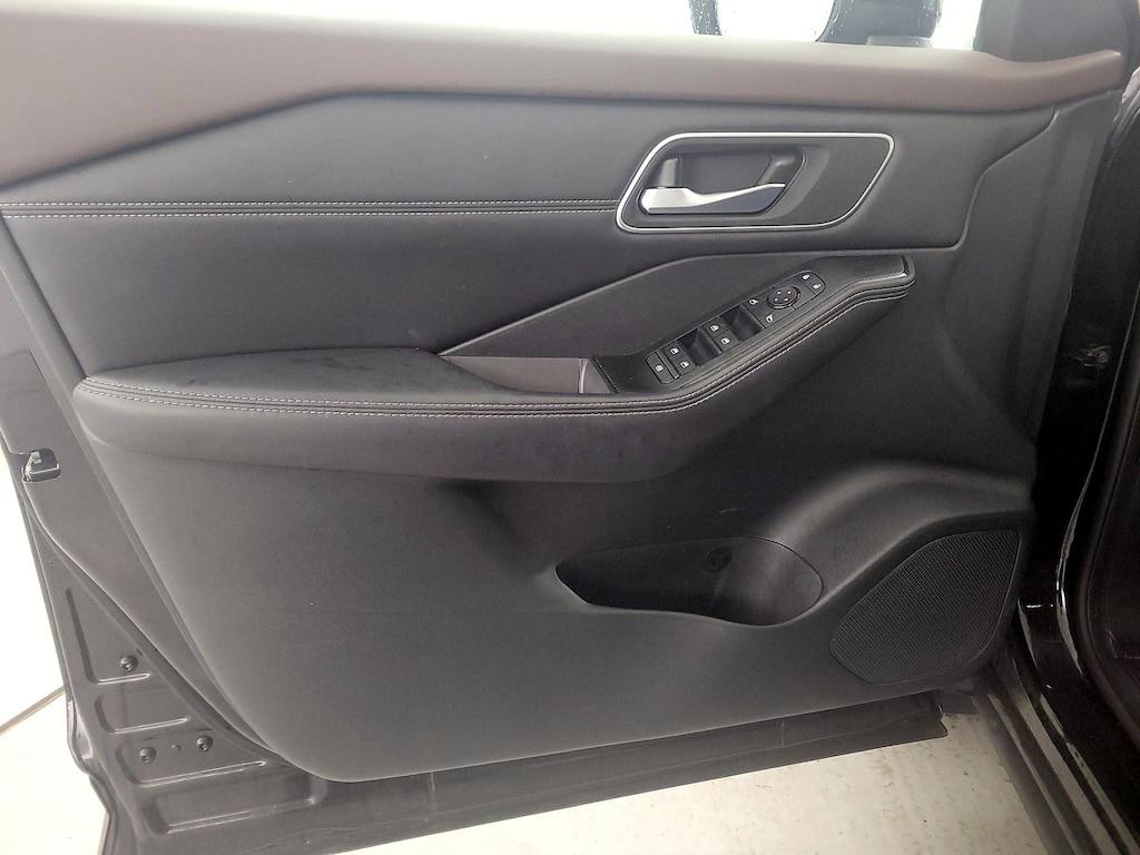 used 2021 Nissan Rogue car, priced at $23,998