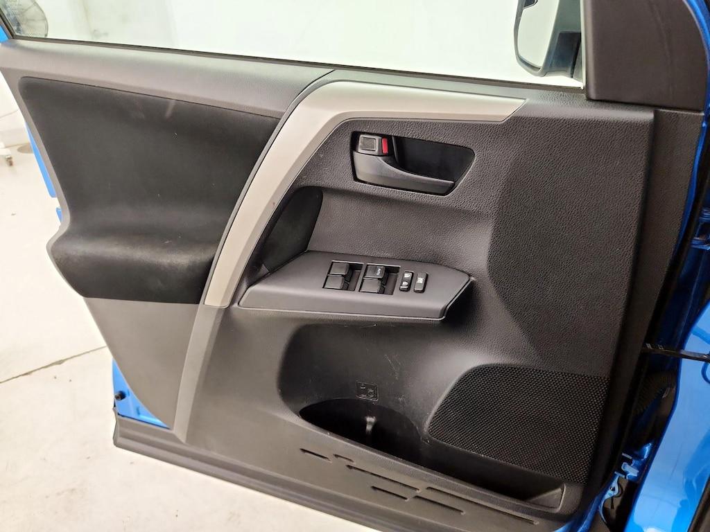 used 2018 Toyota RAV4 car, priced at $18,998