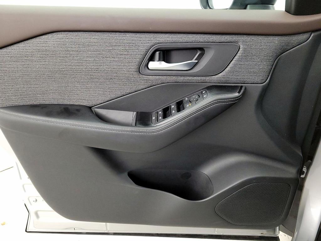 used 2022 Nissan Rogue car, priced at $26,998