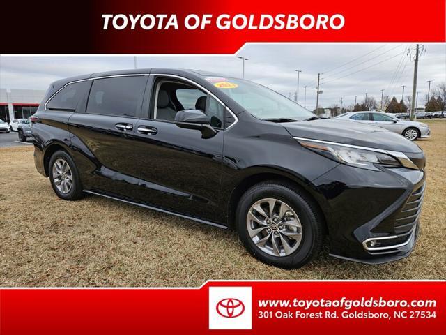 used 2023 Toyota Sienna car, priced at $43,812