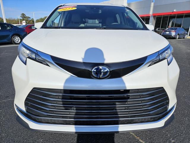 used 2023 Toyota Sienna car, priced at $54,720