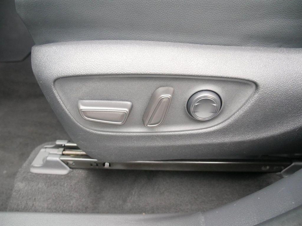 used 2024 Toyota Highlander car, priced at $38,622