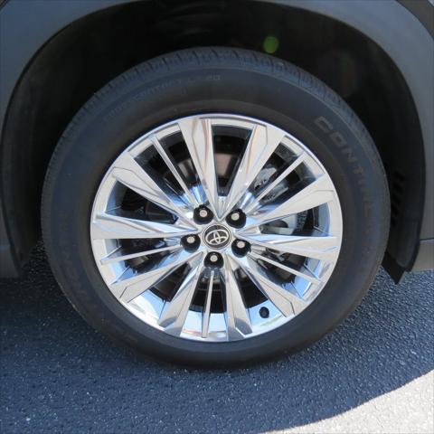 used 2024 Toyota Grand Highlander car, priced at $54,661