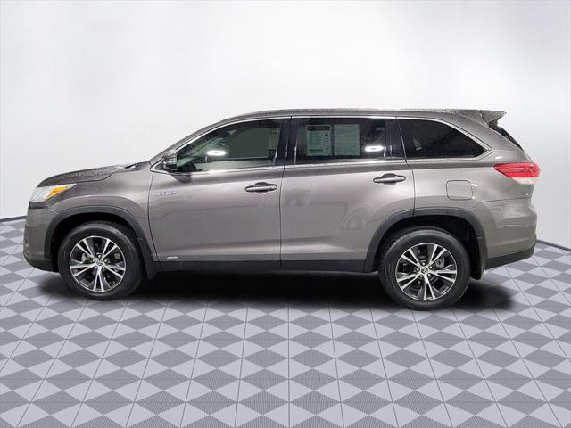 used 2019 Toyota Highlander Hybrid car