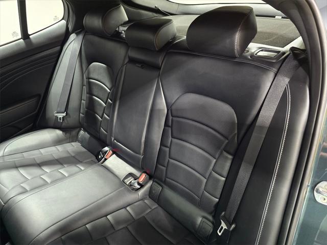 used 2022 Kia Stinger car