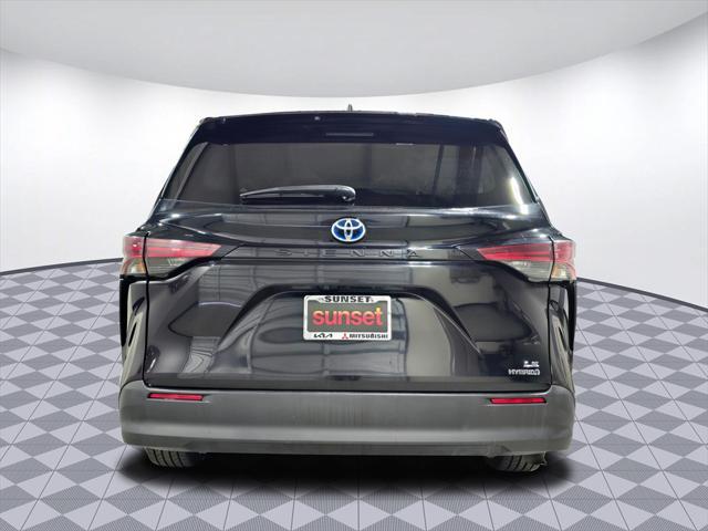 used 2022 Toyota Sienna car, priced at $42,699