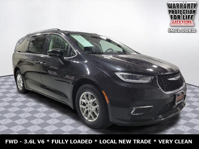 used 2022 Chrysler Pacifica car