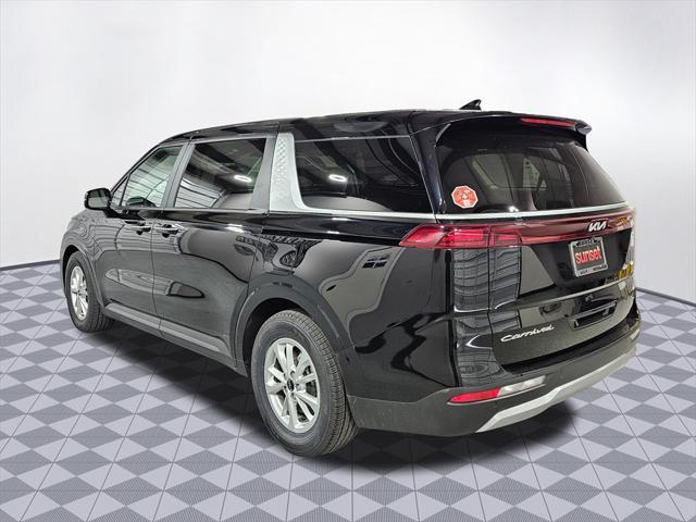 used 2022 Kia Carnival car