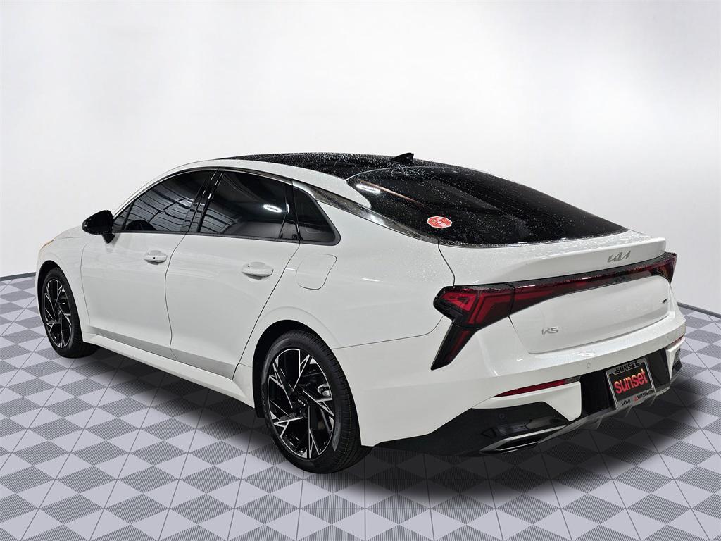 used 2025 Kia K5 car