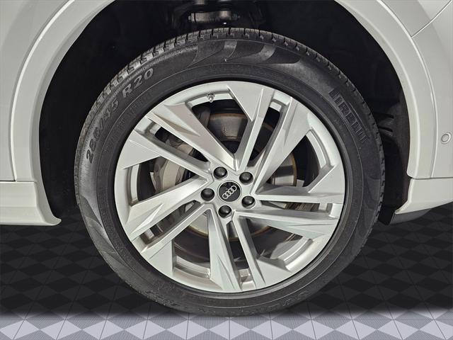 used 2023 Audi Q7 car