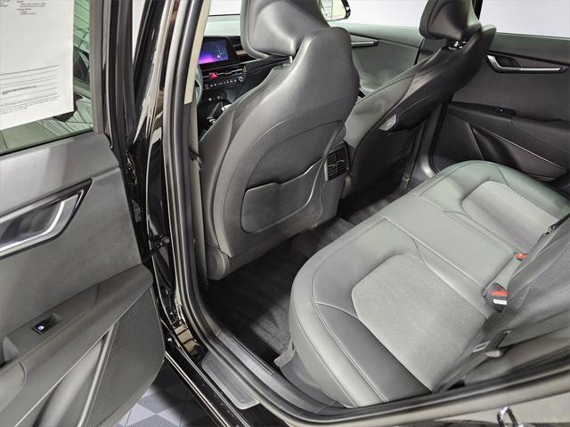 used 2024 Kia Niro car