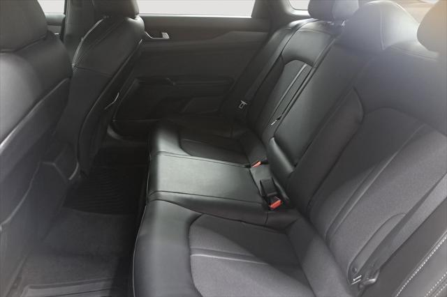 used 2021 Kia K5 car