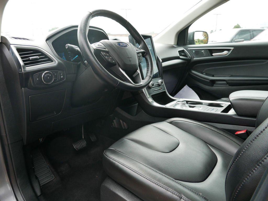 used 2022 Ford Edge car, priced at $30,999