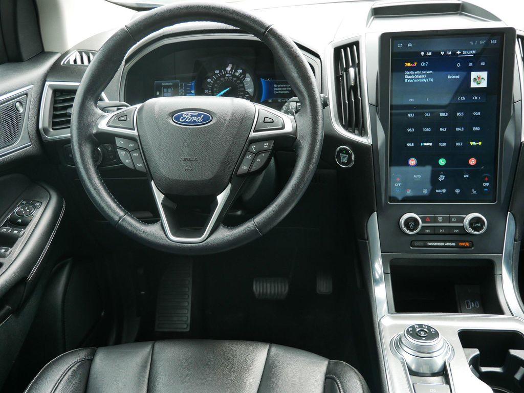 used 2022 Ford Edge car, priced at $30,999