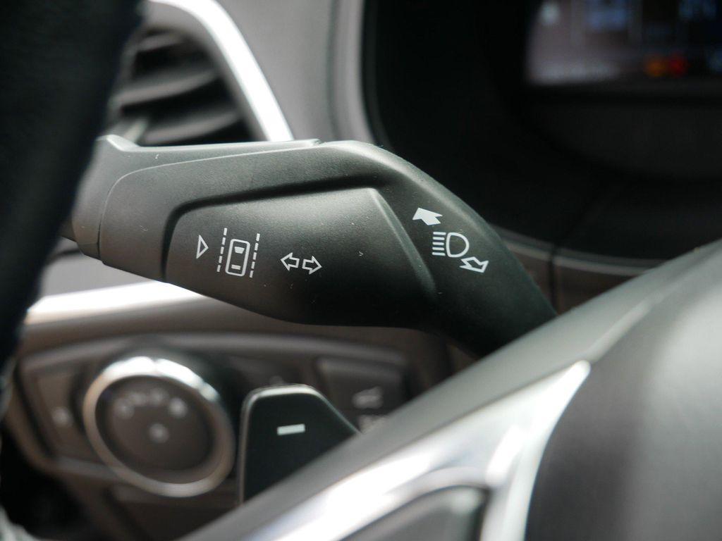 used 2022 Ford Edge car, priced at $30,999