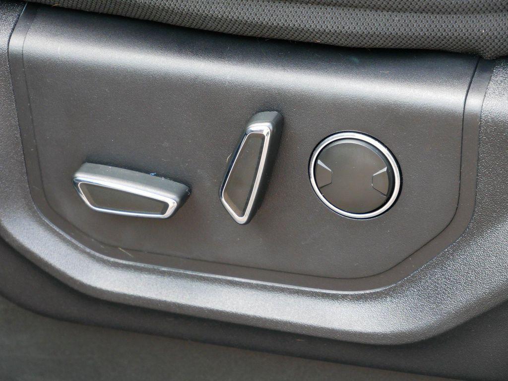used 2015 Ford F-150 car, priced at $17,500