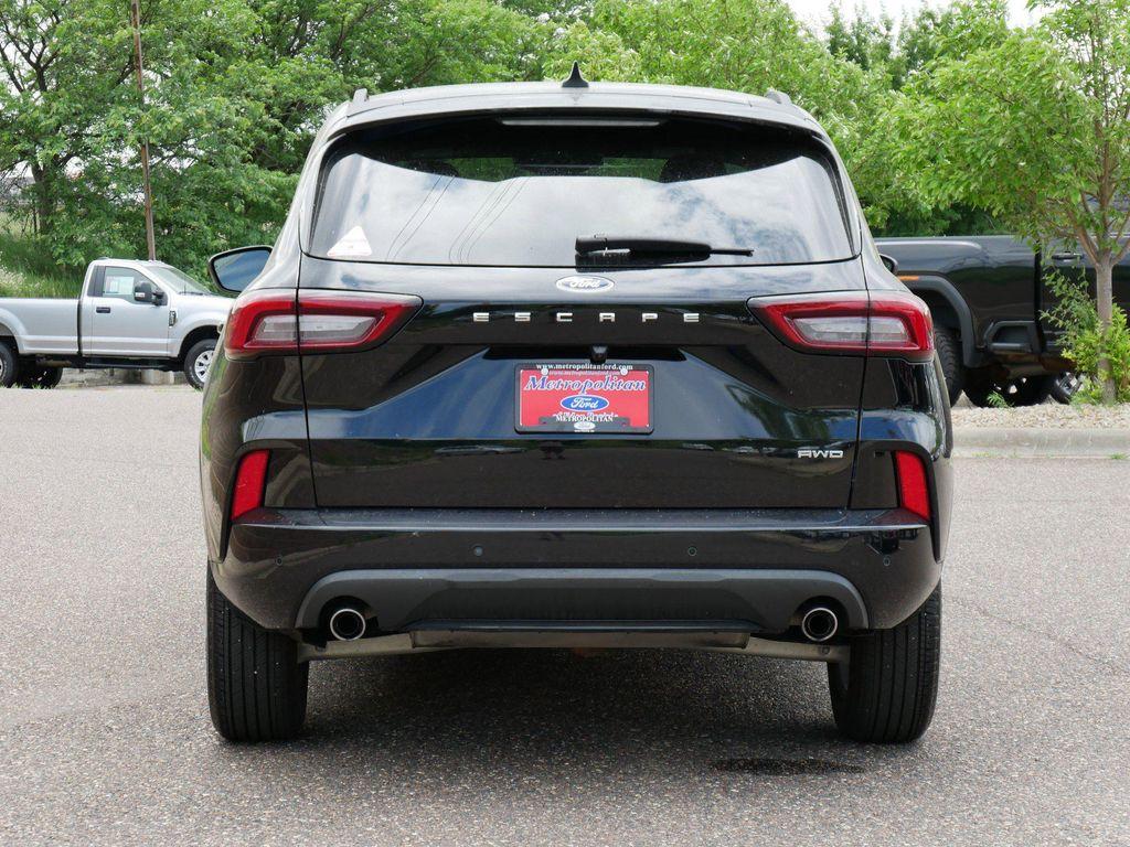 used 2023 Ford Escape car, priced at $23,999