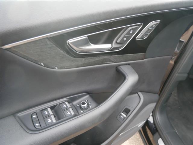 used 2018 Audi Q7 car, priced at $20,860