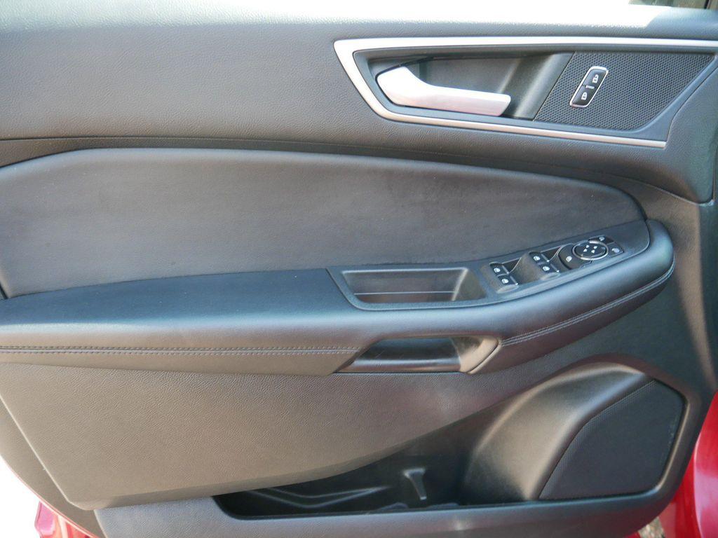 used 2023 Ford Edge car, priced at $29,599