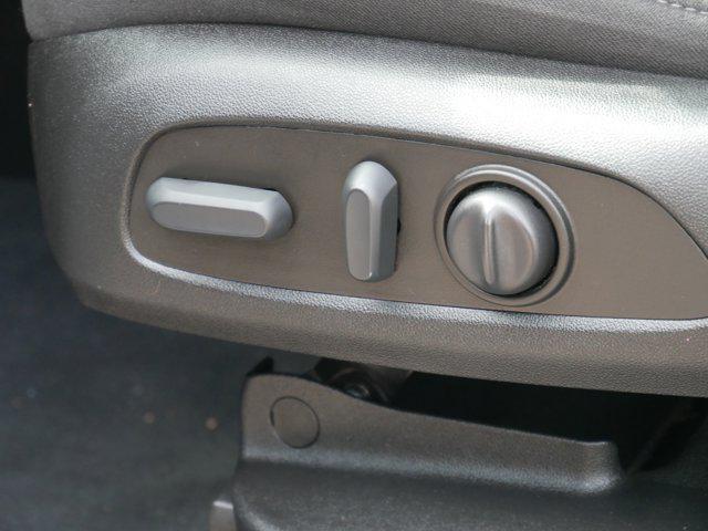 used 2023 Chevrolet Traverse car, priced at $26,999