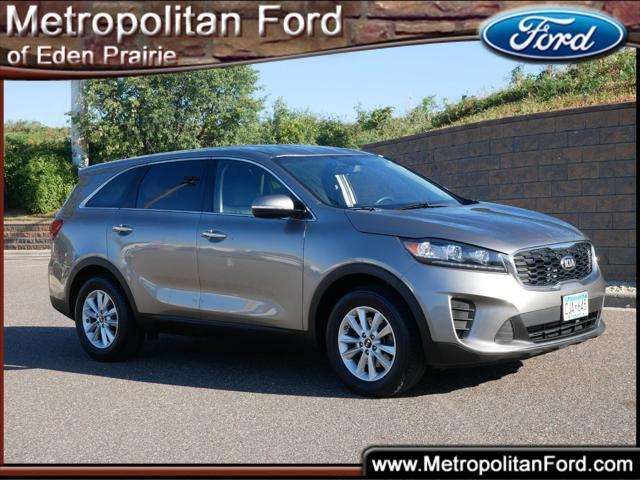 used 2019 Kia Sorento car, priced at $13,499