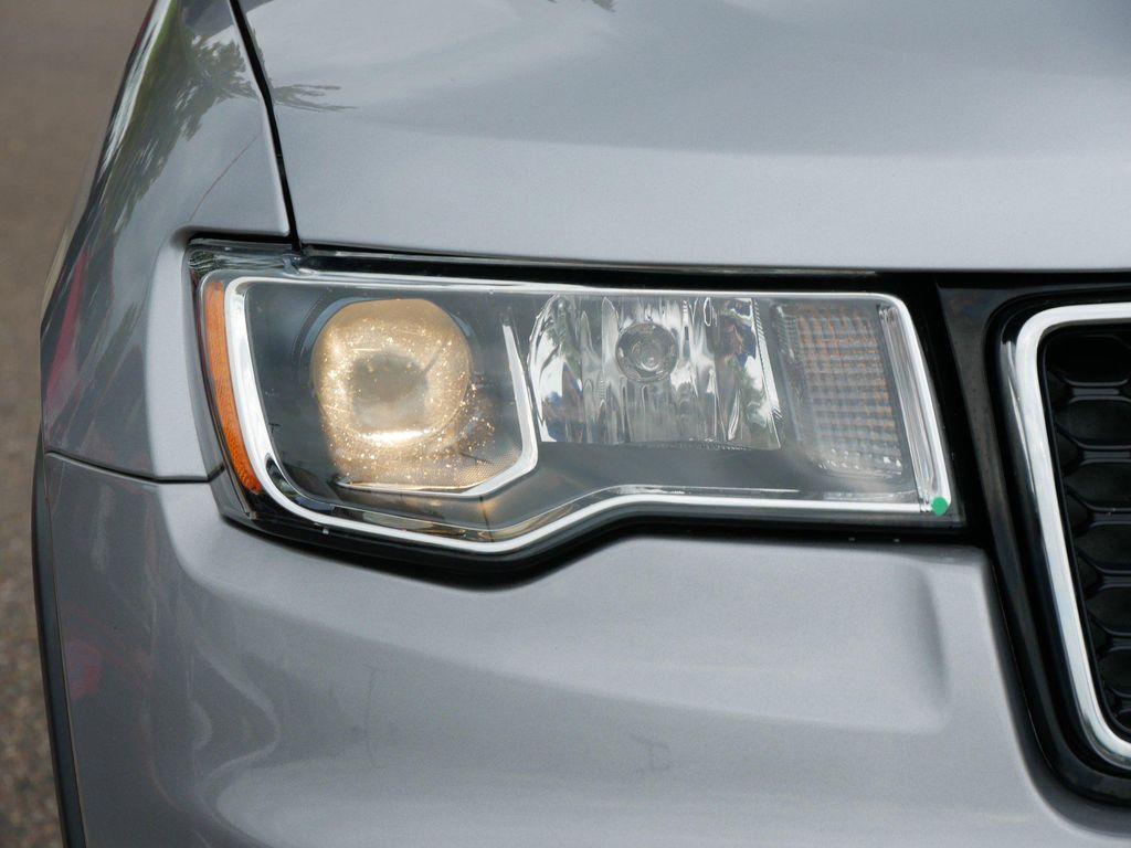 used 2021 Jeep Grand Cherokee car, priced at $24,799