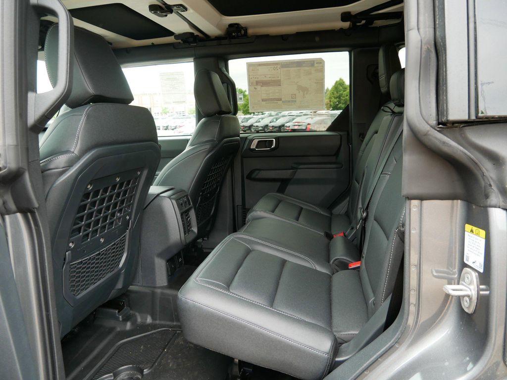 new 2025 Ford Bronco car, priced at $50,628