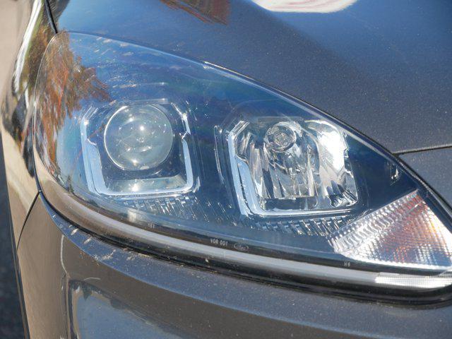 used 2022 Ford Escape car, priced at $20,799